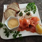 Hawthorn Bed and breakfast 4*